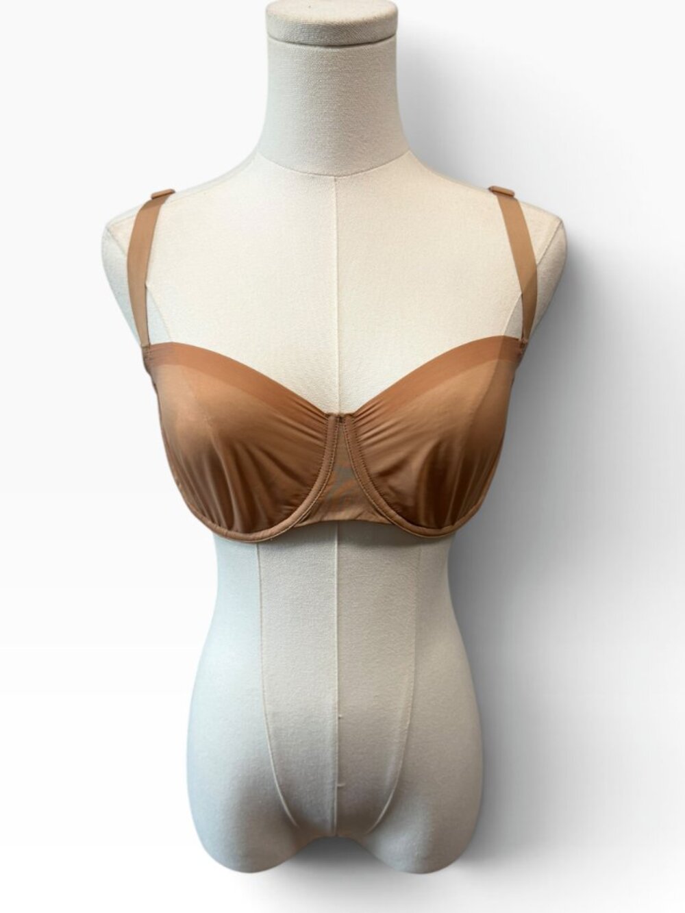 EUC SKIMS No Show Unlined Balconette Bra 38D Nude